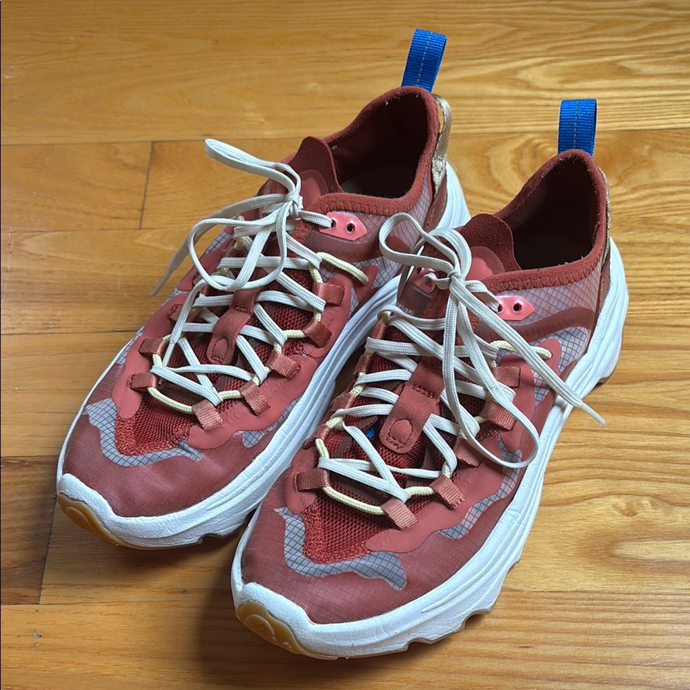 Sorel Women’s Kinetic Breakthrough Tech Lace Sneaker